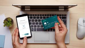 Siamo una banca nazionale capogruppo di una realtà composta da 4 banche, co. Bper Card