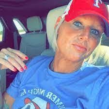 Kimberly Kipp's Instagram, Twitter & Facebook