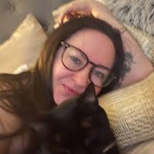 Nuggie and I are so excited to be at CatCon this year! Will we see you  there???