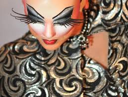 Marabú, embrujo de humor y plumas en Alternativa. Comunidad en escena.