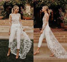 Check spelling or type a new query. Grosshandel Bohmische Spitze Brautkleid Mit Overall 2020 Modest Langarm Backless Juwel Land Strand Braut Hosenanzug Mit Zug Von Queenshoebox 127 36 Auf De Dhgate Com Dhgate