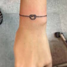 Bayanlara nazaran daha fazla şatafatı ve gösterişi seven erkeler. Konsol Destek Sevk Etmek Bileklik Kadin Modelleri Tattoo Kreditsofortzusage Net