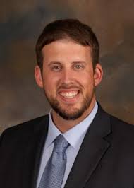 Dr. Mark Stuckey joins Hutchinson Health