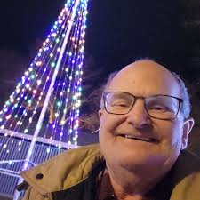 It's also Drew Brees' son Baylen's birthday 🎂 ‪He turns 10 ‬ ‪How time  flies ⚜️ ‬