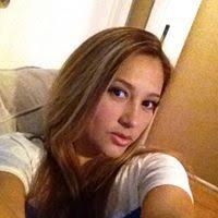 Karina Jacobo (kjcamila)