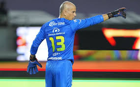 Sebastián sosa, de portero sensación a periodista deportivo mauro boselli provoca penal, él mismo lo cobra y sebastián sosa se lo ataja Mazatlan Fc Oficializa El Adios De Sebastian Sosa Ira A Independiente Mediotiempo