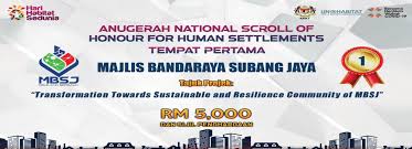 Nah, untuk mengenal lebih jauh orangutan, kamu bisa mengunjungi habitat mereka langsung dan mengamati kehidupannya! Anugerah National Scroll Of Honour For Human Settlements Sempena Hari Habitat Peringkat Malaysia Tahun 2020 Malaysian Association Of Local Authorities