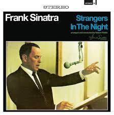Strangers in the night is a song composed by bert kaempfert with english lyrics by charles singleton and eddie snyder. Strangers In The Night Sinatra Frank Amazon De Musik