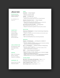 'graphic designer with seven years of experience with an eye for detail whose work emphasizes creativity and innovation. 21 Inspiring Ux Designer Resumes And Why They Work