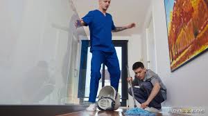 Connie Perignon goes to The Sneaky Masseur - The Boobs Blog 👀