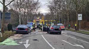 Ebay ferienwohnung gardasee, limone sul garda, tremosine. Schwerer Unfall Auf Der Westtangente In Waiblingen Blaulicht Zeitungsverlag Waiblingen