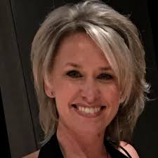 Wanda Dillon's Instagram, Twitter & Facebook