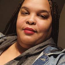 Velma Queen's Instagram, Twitter & Facebook