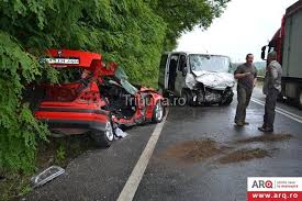 La nivelul anului 2018, aproximativ 25.100 de persoane au murit în accidente rutiere produse în cele 28 de state membre ue. Ultima OrÄ 3 Tineri Din Medias Au Murit Intr Un Grav Accident Rutier In JudeÅ£ul Arad Eveniment Tribuna