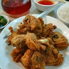 It is what i eat when i feel down and whenever i have something. 8 Finger Lickin Hot Spots For Crispy Buttered Chicken In Manila Booky