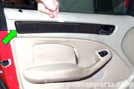 When you say the key won't lock or unlock the doors what do you mean ? Bmw E46 Interior Door Panel Removal Bmw 325i 2001 2005 Bmw 325xi 2001 2005 Bmw 325ci 2001 2006 Bmw 325ti 2001 2004 Pelican Parts Technical Article