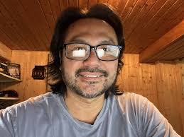 Andrew Flohr's Instagram, Twitter & Facebook