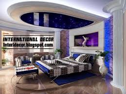 With a high ceiling and earthy color combination, this bedroom has become the relaxing space to stay from. Stunning Furniture Modern Pop False Ceiling Interior Bedroom Gypsum Ceiling 29