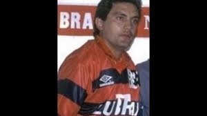 Branco spielte zuletzt bei clube de regatas do flamengo (crf). Ex Lateral Do Flamengo E Internado Com Covid 19 Em Hospital Do Rio