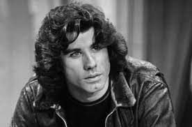 Pin By Stephen Cronin On John Travolta 1970 1981 John Travolta Johnny Travolta John Travolta Young