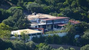 Die skipisten in italien, wie hier in valsassina, bleiben bis ins neue jahr geschlossen. Italien Corona Massnahmen Weiterhin Maskenpflicht Auch Fur Urlauber Reise