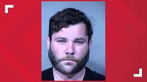 Driver crushes teenager's legs between two cars