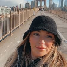 Sarah Greaves (@sarahgreaves85)