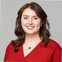 Emily Dehn's Instagram, Twitter & Facebook