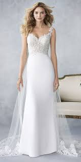 Ella Rosa Be419 Stunning Plain Fitted Crepe Skirt With Sweetheart Lace Bodice Sheer Flowing Train Wedding Dresses Trendy Wedding Dresses Bridal Dresses