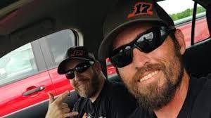 Justin Odle's Instagram, Twitter & Facebook