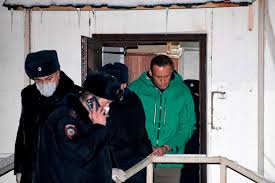 Follow rt to get the latest news on russian political activist and lawyer alexey navalny, who is known as the russian opposition leader. Njd8jjncrhp20m
