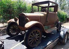 Pin On Barn Finds