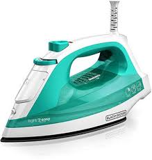 Black And Decker Classic Steam Iron Top 20 Best Steam Irons In 2020 Reviews Amaperfect Black Decker Steam Iron Iron