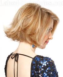 Thin layers the quickest way to a bland shag haircut is by wearing it all one length. Hair Color Ideas For Short Hair