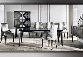 Round dining table and chair sets usually have a height which allows you to sit comfortably. Luxury Dining Room Sets