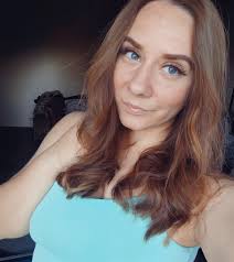 Sárvári étterembe szakácsot keresünk azonnali kezdéssel.**