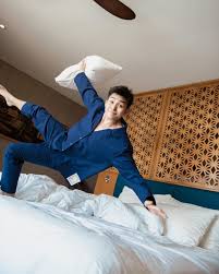 Tôi ít sử dụng đồ hiệu. Hanh Ä'á»™ng Bá»‹ Che Thiáº¿u Y Thá»©c Cá»§a Ca SÄ© Jun Pháº¡m