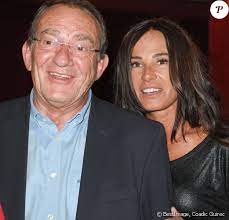 Son mari est alors pointé du doigt pour son coup de gueule ou encore son absence au jt de tf1. Jean Pierre Pernaut Face Au Cancer Ma Femme M A Appris A Ne Pas Avoir Peur Purepeople