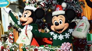 4.5 out of 5 stars. A Christmas Fantasy Parade At Disneyland 2015 Debut W Mickey Minnie Anna Elsa Olaf Santa Youtube