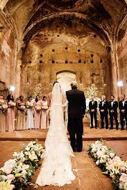 Old World Luxury Wedding In Antigua Strictly Weddings Guatemala Wedding Wedding Wedding Venue Los Angeles