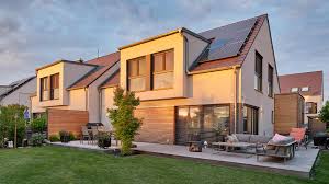 Die kleinen, modernen häuser, genannt ''britespace'', lassen den fertigbau in einem neuen licht erscheinen. Luxushaus Bauen Lifestyle Trends Moderne Architektur Luxhaus