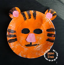 Masques en assiettes carton l #39 art est un jeu d enfant masque de souris assiette paper plate mouse halloween pinterest diy fleur pour le carnaval (l. Le Masque Du Tigre Les Creas De Lili Et De Ses Petits Loups