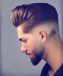 Nos barbiers font un débrief. Coiffure Homme Coiffure Homme Style Coiffure Homme Coiffures Pour Homme Frise