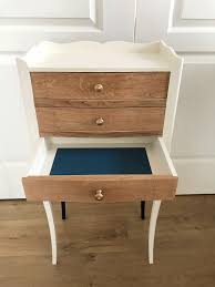 Meublez votre chambre avec nos armoires qui combinent design et fonctionnalité. Chevet 3 Tiroirs Relooke Design Elegant Kindofwood Meubles Meuble Tiroir Chevet