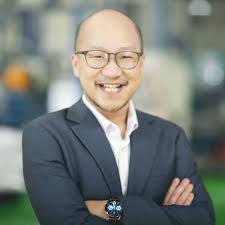 Carbon-Offsetting Cassava-based Biodegradable Bioplastic in Solving Plastic  Waste Pollution