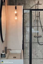 pin op badkamer industriele look