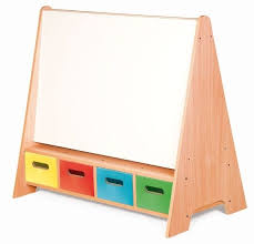 In unserem tausendkind sortiment finden sie viele tolle magnete und magnettafeln sowie magnetspiele mit denen kids ihr verständnis für farben und formen. Maltafel Happy Artist Fur 4 Kinder Mit Bunten Materialschubladen Mehr Kreative Kindergartenausstattung Gibt S B Kindergartenmobel Kinder Zimmer Kinderzimmer