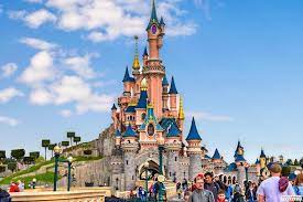 We are pleased to announce that disneyland paris will reopen on june 17 with disneyland park, walt disney studios park, disney's newport bay club hotel and disney village. X1 Day Disneyland Paris 2 Parks Ticket Mit Privatem Transferx Marne La Vallee 2021