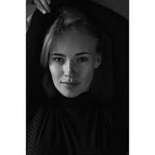 michael wittig photography — ☮️ #swipe for another mood with Rita 🤍 ...