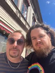 We are alive! 💪 Drummer and guitarmeeting in our hometown! 🥳